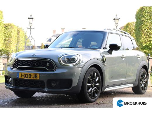 Mini Countryman 2.0 Cooper S E ALL4 | NL-AUTO! | 1 EIGENAAR! | STOELVERWARMING | LEDER | LED | PARK SENS V+A | DE...