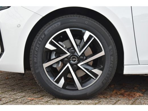Opel Corsa 1.2 Turbo Hybrid GS 110pk Automaat | Navigatie | Achteruitrijcamera | Keyless-Entry | Climate Con... ActivLease financial lease