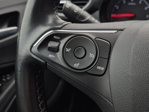 Opel Crossland 1.2 Turbo Edition | Achteruitrijcamera | Cruise control | DAB ontvanger ActivLease financial lease