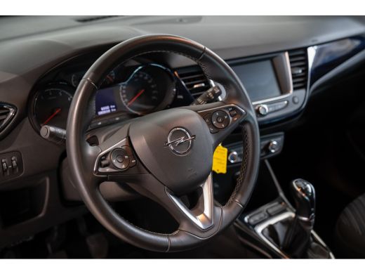 Opel Crossland X 1.2 120 Jaar Edition | Trekhaak | Apple Carplay & Android Auto | Lichtmetalen velgen | Cruise Con... ActivLease financial lease