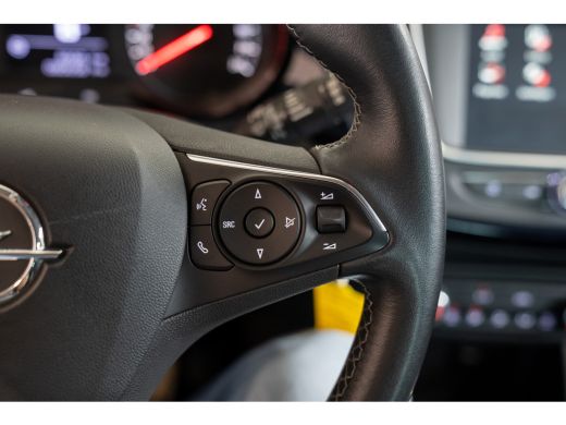 Opel Crossland X 1.2 120 Jaar Edition | Trekhaak | Apple Carplay & Android Auto | Lichtmetalen velgen | Cruise Con... ActivLease financial lease