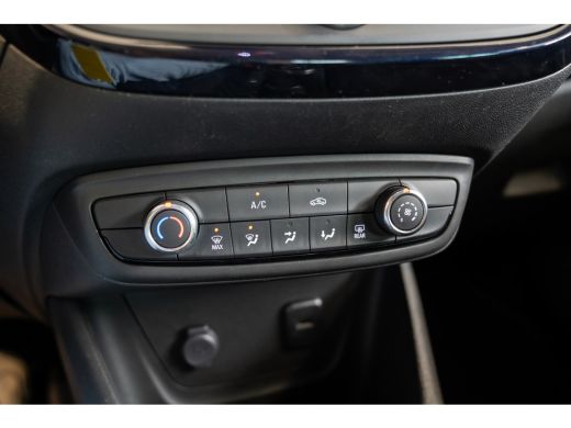 Opel Crossland X 1.2 120 Jaar Edition | Trekhaak | Apple Carplay & Android Auto | Lichtmetalen velgen | Cruise Con... ActivLease financial lease