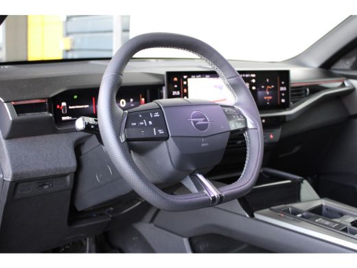 Opel Grandland 1.2 Turbo Hybrid GS | Matrix Led | Comfortstoelen | Afneembare Trekhaak | Navigatiesysteem | ActivLease financial lease