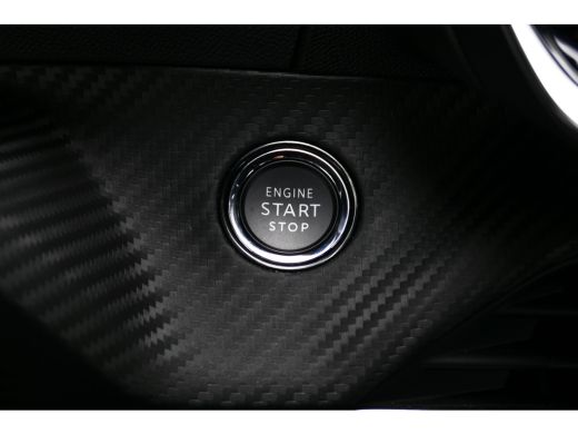 Peugeot 2008 1.2 PURETECH 130PK GT PACK AUTOMAAT / NAVI / ALCANTARA / PDC / CLIMA / 17"LMV / CAMERA V+A / KEYL... ActivLease financial lease