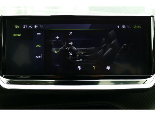 Peugeot 2008 1.2 PURETECH 130PK GT PACK AUTOMAAT / NAVI / ALCANTARA / PDC / CLIMA / 17"LMV / CAMERA V+A / KEYL... ActivLease financial lease