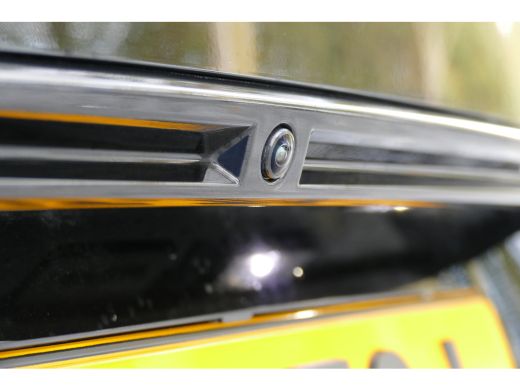 Peugeot 2008 1.2 PURETECH 130PK GT PACK AUTOMAAT / NAVI / ALCANTARA / PDC / CLIMA / 17"LMV / CAMERA V+A / KEYL... ActivLease financial lease