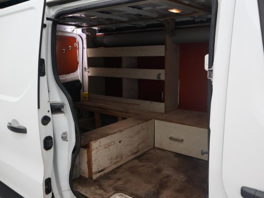 Renault Trafic 1.6 DCI L2H1 VERSNELLINGSBAK NIET IN ORDE | EURO 6 + TREKHAAK ActivLease financial lease