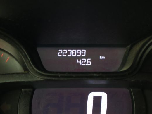 Renault Trafic 1.6 DCI L2H1 VERSNELLINGSBAK NIET IN ORDE | EURO 6 + TREKHAAK ActivLease financial lease