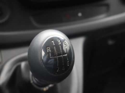 Renault Trafic 1.6 DCI L2H1 VERSNELLINGSBAK NIET IN ORDE | EURO 6 + TREKHAAK ActivLease financial lease