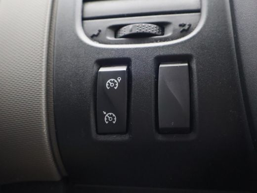 Renault Trafic 1.6 DCI L2H1 VERSNELLINGSBAK NIET IN ORDE | EURO 6 + TREKHAAK ActivLease financial lease