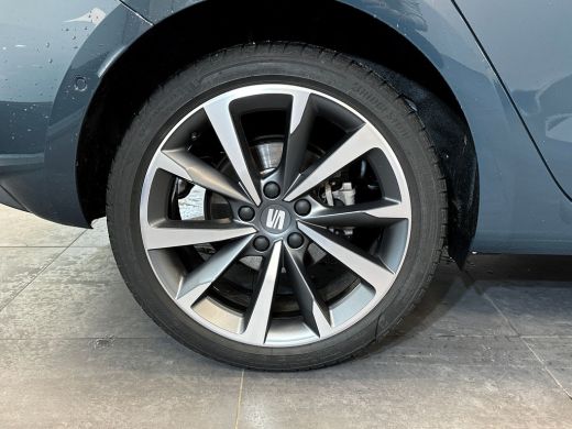 Seat Leon 1.5 TSI e-Hybrid 204pk DSG FR Business | Trekhaak, wegklapbaar | Stoel- en stuurverwarming | Keyl... ActivLease financial lease