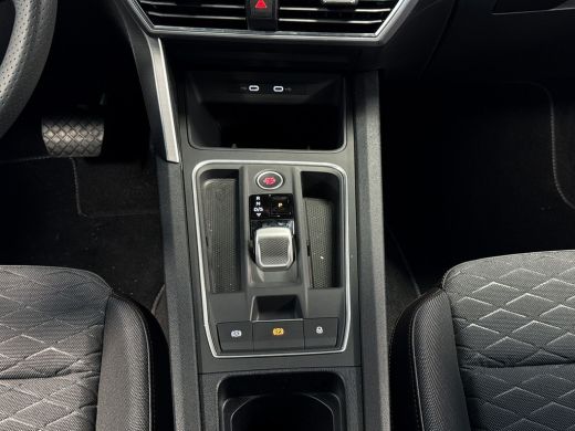 Seat Leon 1.5 TSI e-Hybrid 204pk DSG FR Business | Trekhaak, wegklapbaar | Stoel- en stuurverwarming | Keyl... ActivLease financial lease