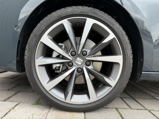 Seat Leon 1.5 TSI e-Hybrid FR Business ActivLease financial lease