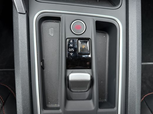 Seat Leon 1.5 TSI e-Hybrid FR Business ActivLease financial lease