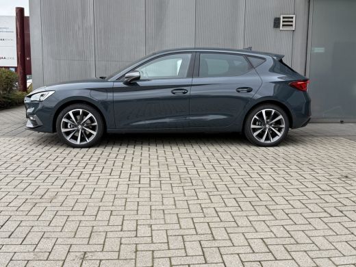 Seat Leon 1.5 TSI e-Hybrid FR Business ActivLease financial lease