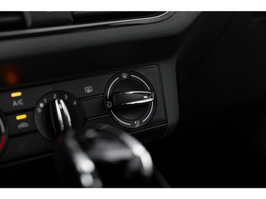 Skoda Kamiq 1.0 TSI Ambition | Automaat | Carplay | Cruise control | Airco ActivLease financial lease