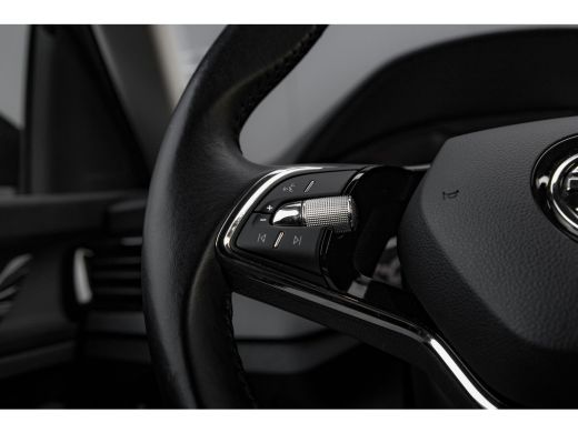 Skoda Kamiq 1.0 TSI Ambition | Automaat | Carplay | Cruise control | Airco ActivLease financial lease