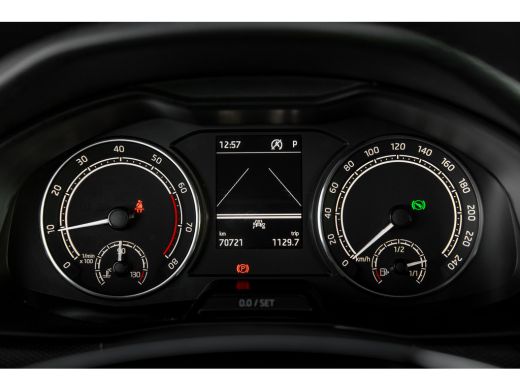 Skoda Kamiq 1.0 TSI Ambition | Automaat | Carplay | Cruise control | Airco ActivLease financial lease