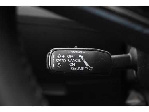 Skoda Superb Combi iV 218PK DSG HYBRID BUSINESS TREKHAAK/NAVI/VIRTUAL ActivLease financial lease