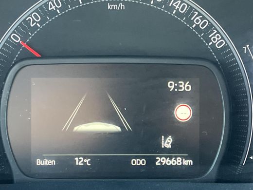 Toyota Aygo 1.0 VVT-i MT Play | Airconditioning | Carplay | Parkeercamera | Adaptive cruise control | ActivLease financial lease