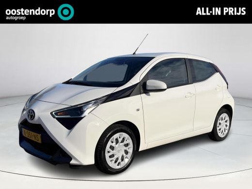 Toyota Aygo 1.0 VVT-i x-play | 5 deurs | Carplay | Airconditioning | Parkeercamera |