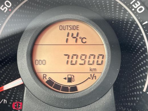 Toyota Aygo 1.0 VVT-i x-play | 5 deurs | Carplay | Airconditioning | Parkeercamera | ActivLease financial lease