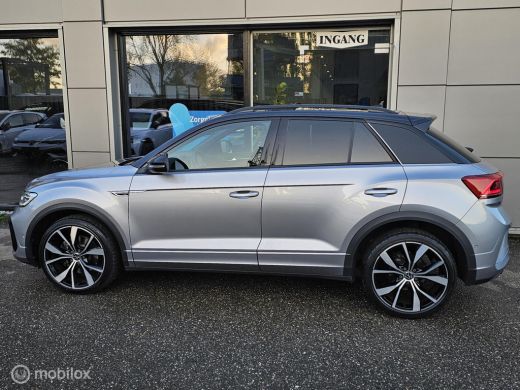 Volkswagen T-Roc 1.5 TSI 3x R-Line Panorama/IQ Light/Keyless/Twotone ActivLease financial lease