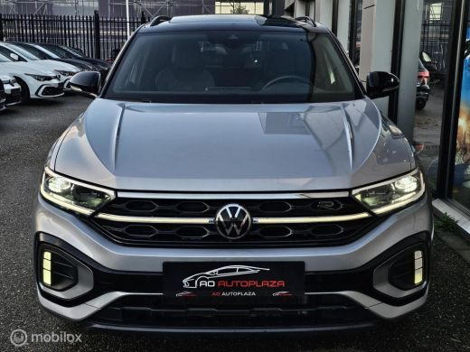 Volkswagen T-Roc 1.5 TSI 3x R-Line Panorama/IQ Light/Keyless/Twotone ActivLease financial lease