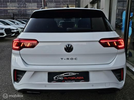 Volkswagen T-Roc 1.5 TSI 3x R-line Panorama/Keyless/Beats/Black Style ActivLease financial lease