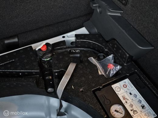 Volkswagen T-Roc 1.5 TSI 3x R-line Panorama/Keyless/Beats/Black Style ActivLease financial lease