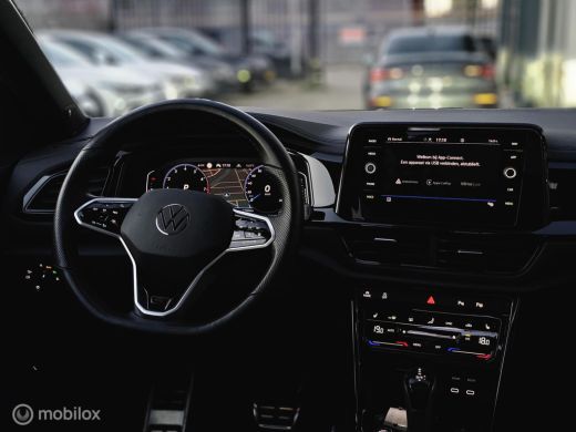 Volkswagen T-Roc 1.5 TSI 3x R-line Panorama/Keyless/Beats/Black Style ActivLease financial lease