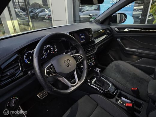 Volkswagen T-Roc 1.5 TSI 3x R-line Panorama/Keyless/Beats/Black Style ActivLease financial lease