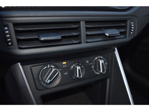 Volkswagen Taigo 1.0 TSI 95PK Life | CAMERA.A CHTER | ADAPT. CRUISE | APP. CONNECT | DAB+ | LED ActivLease financial lease