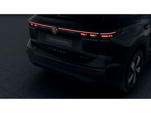 Volkswagen Tiguan Life Edition - eHybrid | 'App-Connect' draadloze smartphone integratie | Automatische afstandsreg... ActivLease financial lease