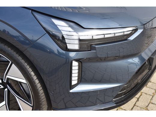 Volvo  EX90 Ultra Pure Electric AWD | Luchvering | Bose | Stoel/Stuurverwarming | Pilot Assist ActivLease financial lease