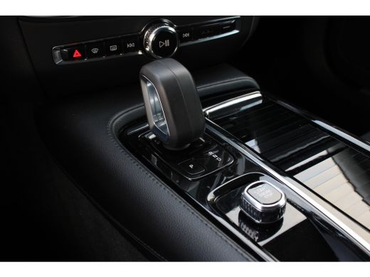 Volvo  V60 2.0 T6 R AWD INSCRIPTION | NL-AUTO! | 1 EIGENAAR! | HARMAN/KARDON | DEALER OH! | ADAPTIVE CRUISE ... ActivLease financial lease