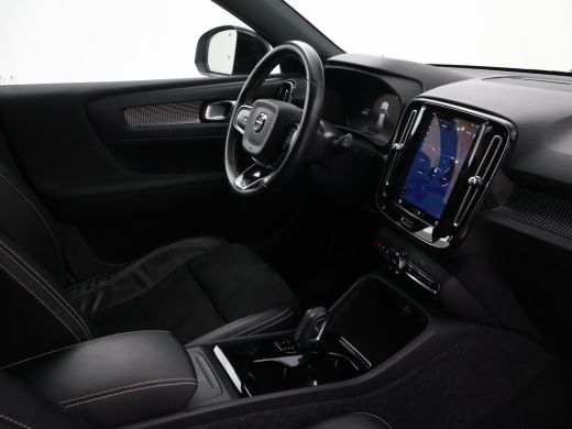 Volvo  XC40 RECHARGE P8 AWD 408 PK + AFN. TREKHAAK | APPLE CARPLAY | 19 INCH | DAB | GOOGLE MAPS ActivLease financial lease