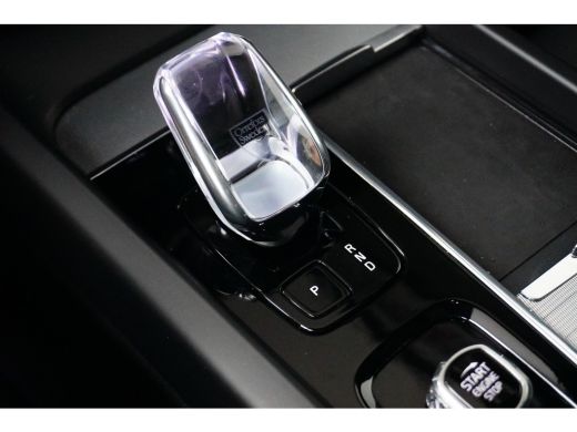 Volvo  XC60 T6 Black Edition | Luchtvering | Stoelventilatie | Trekhaak | ActivLease financial lease