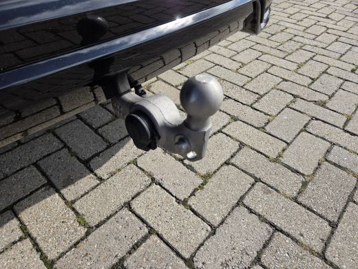 Volvo  XC60 T6 Black Edition | Luchtvering | Stoelventilatie | Trekhaak | ActivLease financial lease