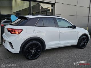 Volkswagen T-Roc 1.5 TSI 3x R-line Panorama/Keyless/Beats/Black Style