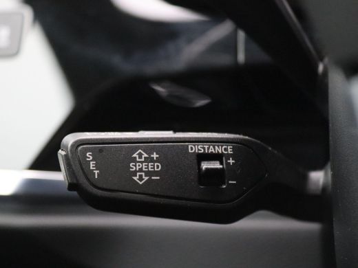 Audi Q3 45 TFSI e S Edition 245PK S-Tronic Pano-Schuifdak, SOH 89%, Trekhaak, PDC voor en achter, Stoelve... ActivLease financial lease