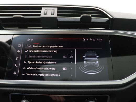 Audi Q3 45 TFSI e S Edition 245PK S-Tronic Pano-Schuifdak, SOH 89%, Trekhaak, PDC voor en achter, Stoelve... ActivLease financial lease