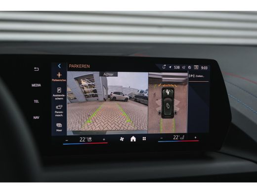 BMW 1 Serie 120 High Executive M Sport Automaat / Panoramadak / Sportstoelen / M Adaptief onderstel / Comfort... ActivLease financial lease