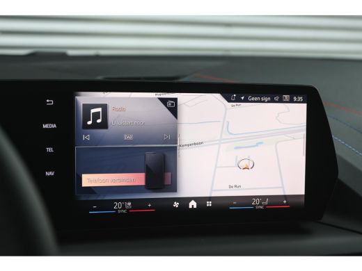 BMW 1 Serie 120 M Sport Automaat / Sportstoelen / M Adaptief onderstel / Achteruitrijcamera / Comfort Access ... ActivLease financial lease