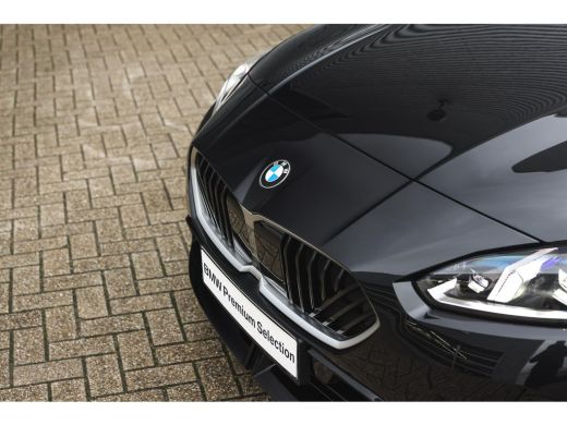 BMW 1 Serie 120 M Sport Automaat / Sportstoelen / M Adaptief onderstel / Achteruitrijcamera / Comfort Access ... ActivLease financial lease