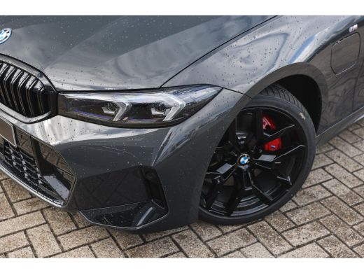 BMW 3 Serie 330e High Executive M Sport Automaat / Schuif-kanteldak / Sportstoelen / M Adaptief onderstel / A... ActivLease financial lease
