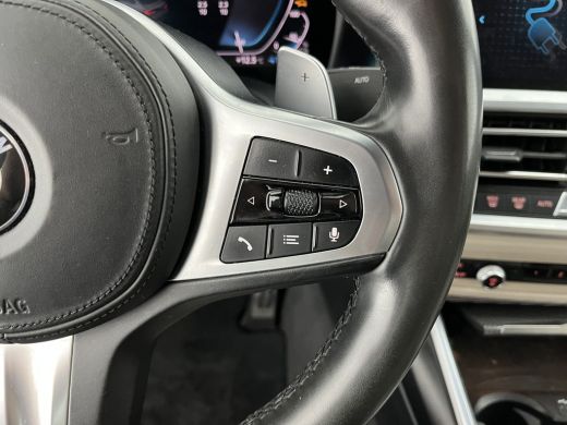 BMW 3 Serie 330e High Executive M-Sportpack (INCL.BTW) *HEAD-UP | FULL-LEATHER | FULL-LED | HIFI-SOUND | CAME... ActivLease financial lease