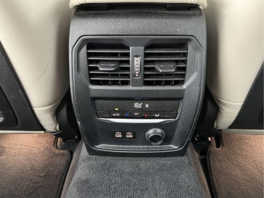 BMW 3 Serie 330e High Executive M-Sportpack (INCL.BTW) *HEAD-UP | FULL-LEATHER | FULL-LED | HIFI-SOUND | CAME... ActivLease financial lease