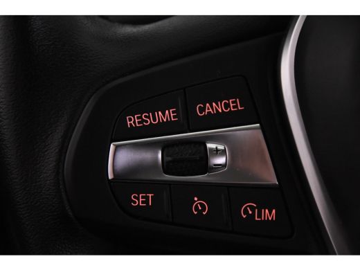 BMW 3 Serie Touring 320i *1ste Eigenaar*Leer*Navigatie*Trekhaak* ActivLease financial lease