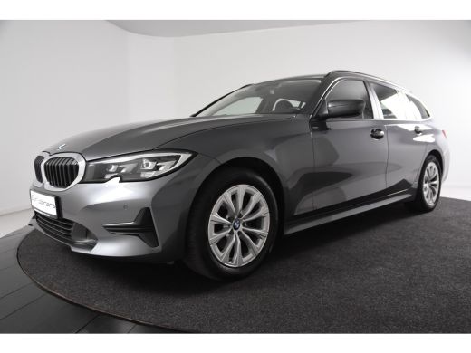 BMW 3 Serie Touring 320i *1ste Eigenaar*Leer*Navigatie*Trekhaak* ActivLease financial lease